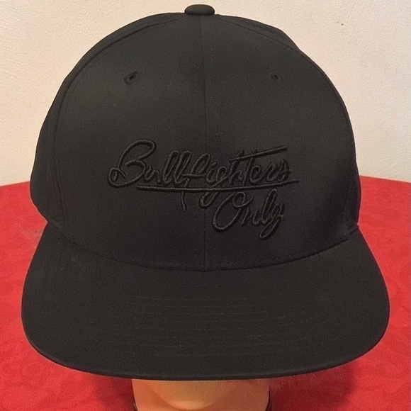 get Your Hooey BullFighters Only Sewn Flat Brim Snapback Black Cap Trucker Hat - Picture 4 of 7